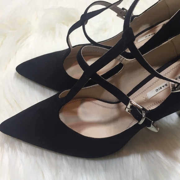 Zara black t-strap ankle heels - Picture 3 of 7